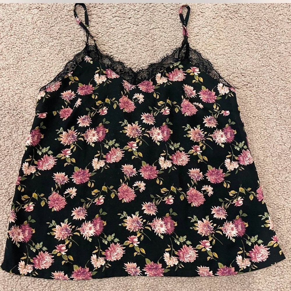 FOREVER 21 floral spaghetti lace tank top
